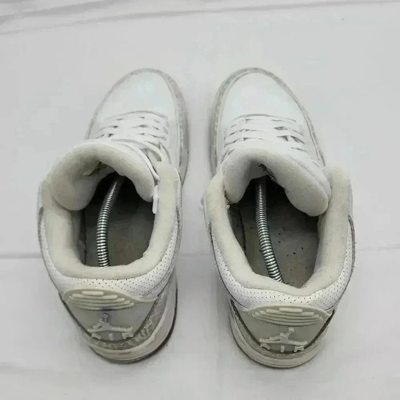 Nike Air Jordan Men's Leather 3 Retro 2018 Sneakers Shoes Triple White Size 7.5 - Picture 7 of 11
